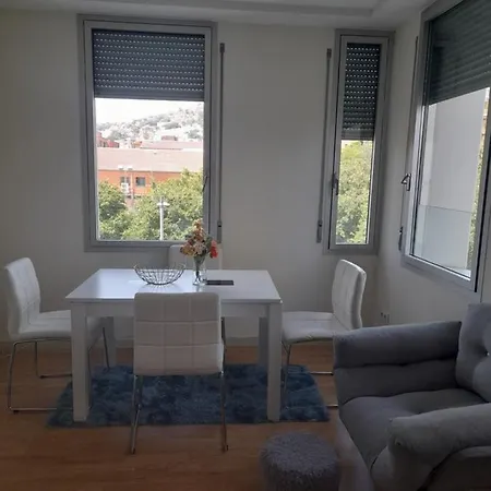 Precioso Apartamento De Alquiler En Santa Coloma. Barcelona * Santa Coloma de Gramenet
