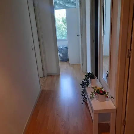 Апартаменты Precioso Apartamento De Alquiler En Santa Coloma. Barcelona Santa Coloma de Gramenet